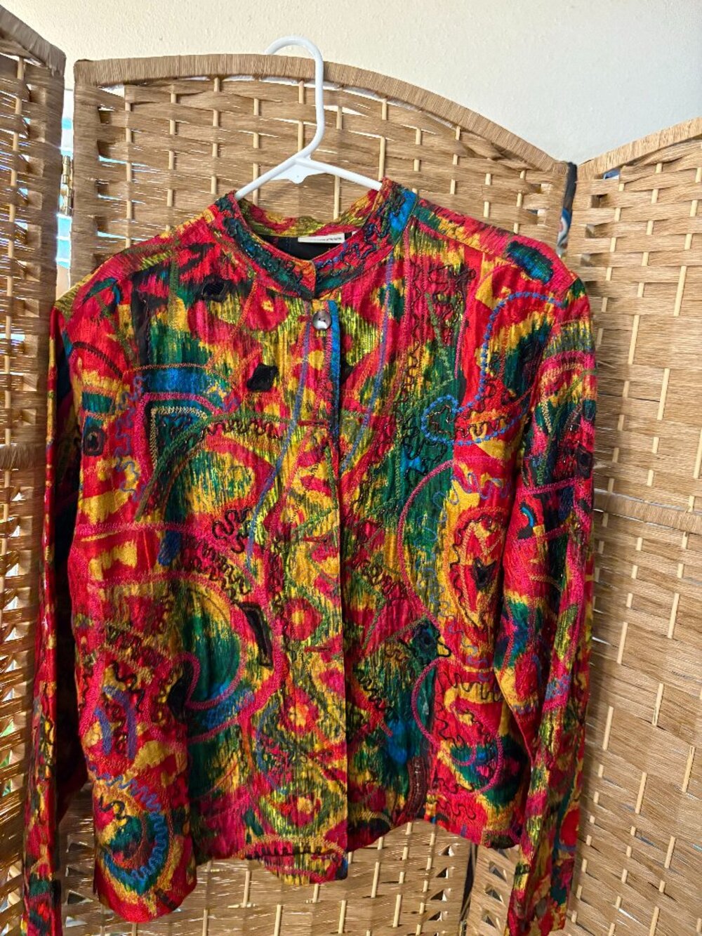 Colorful and versatile jacket